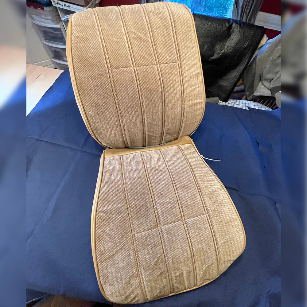 DLX Front Seat Upholstery Kit (1984-89 4Runner/Pickup) — product image 8